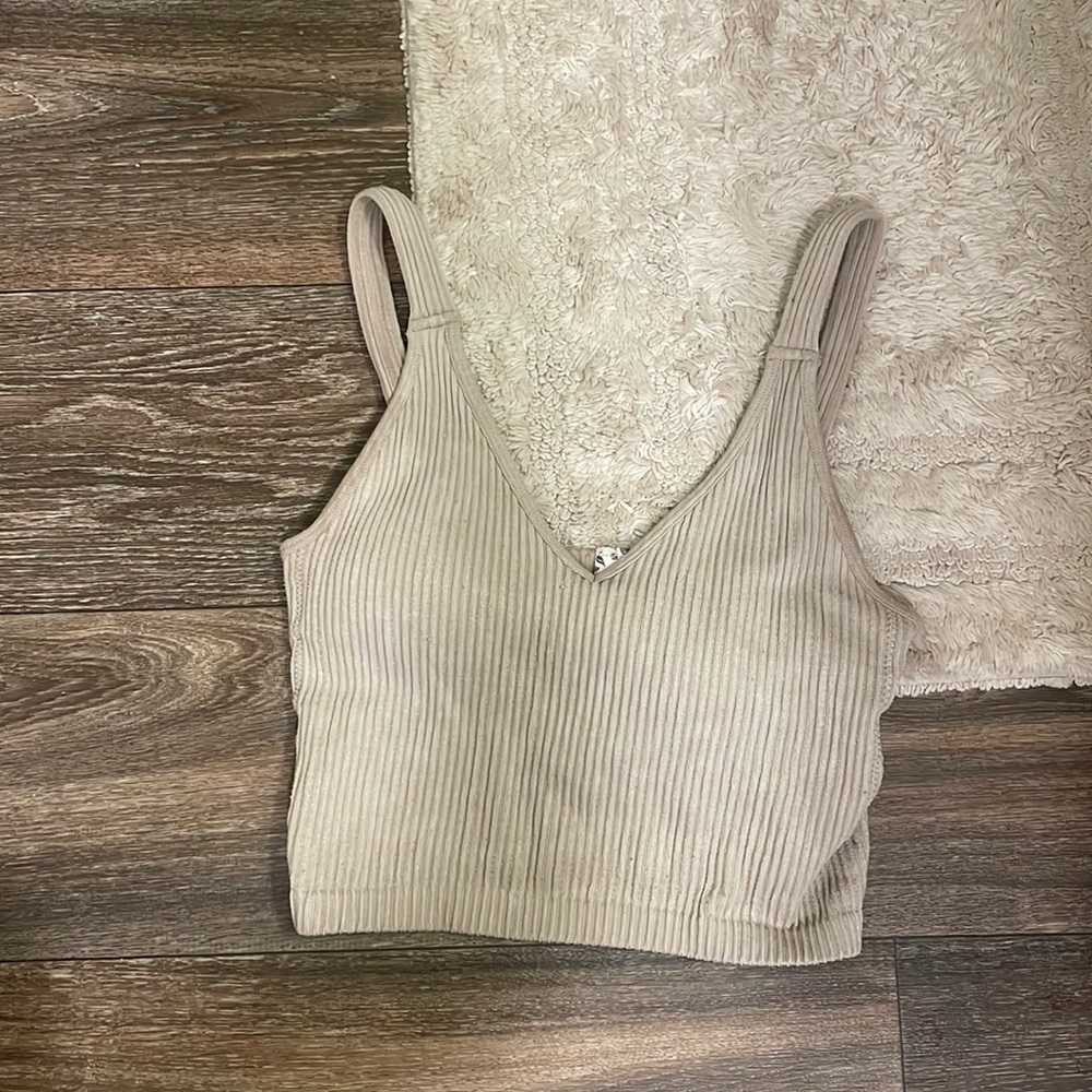 cute basic crop top